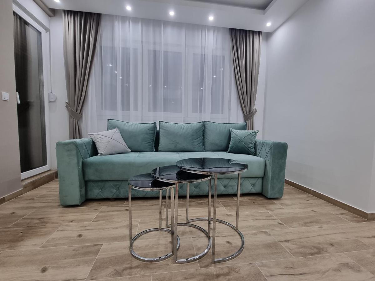 Apartman Ivkovic Sremska Mitrovica Eksteriør billede